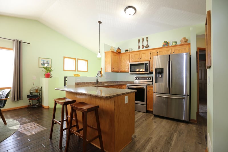 22323 Cameo Ct, Forest Lake, MN 55025