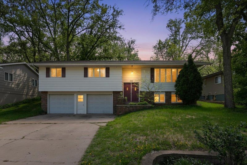 1614 12th Ave SE, Saint Cloud, MN 56304