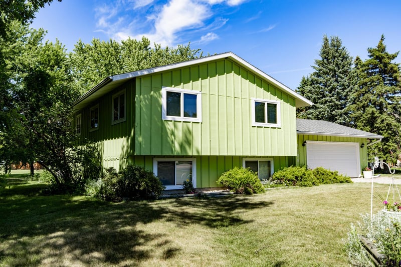 1108 62nd Ave N, Moorhead, MN 56560