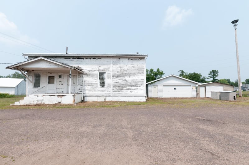 607 Lodi Ave, Cameron, WI 54822