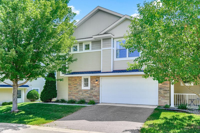 15655 60th Ave N, Plymouth, MN 55446