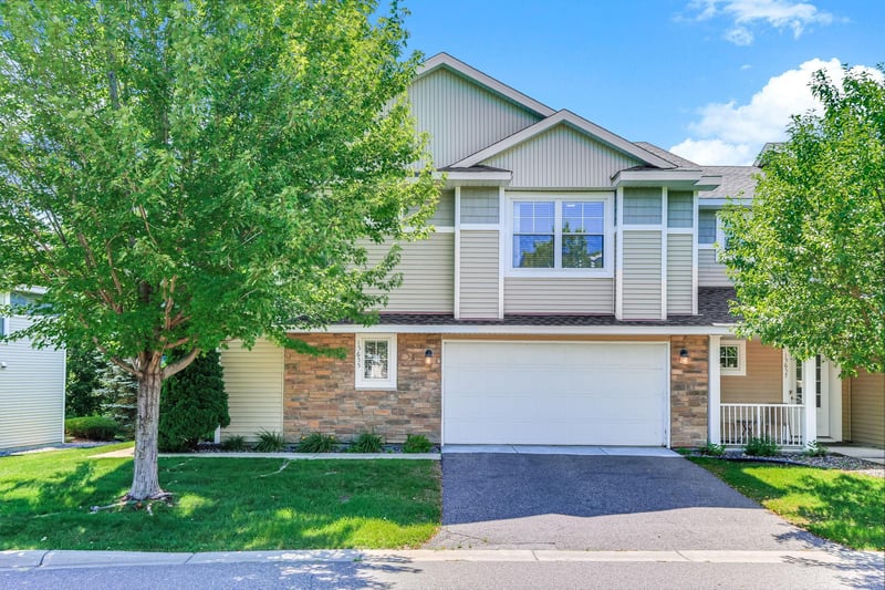 15655 60th Ave N, Plymouth, MN 55446