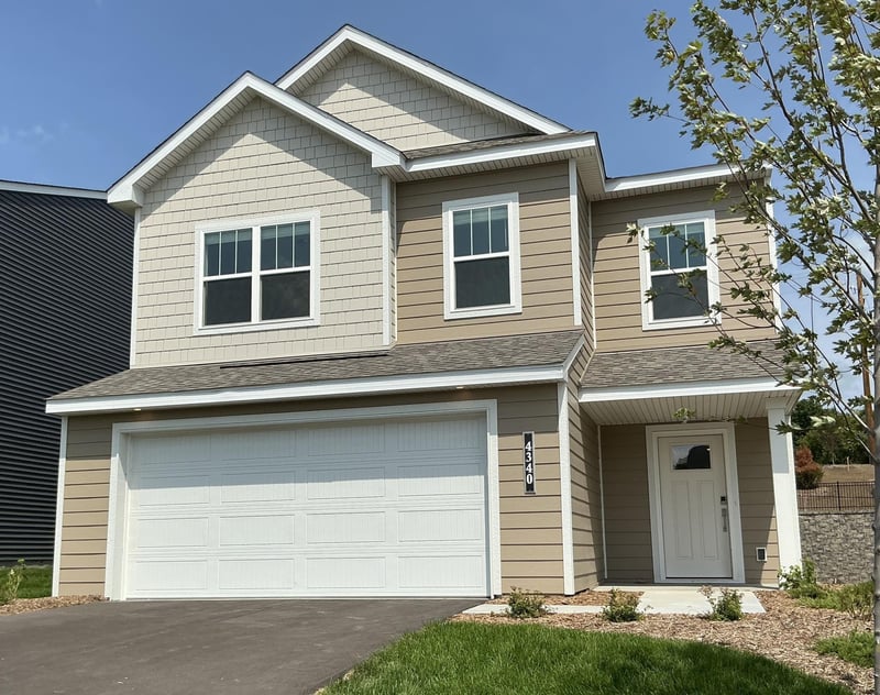 4340 Meadowview Dr, Waconia, MN 55387