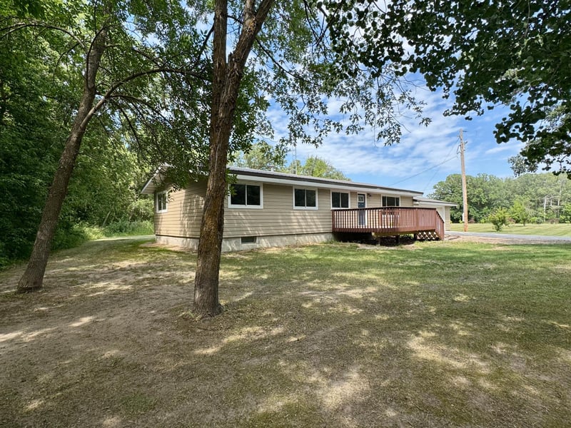 42015 Mattson Island Rd, Roseau, MN 56751