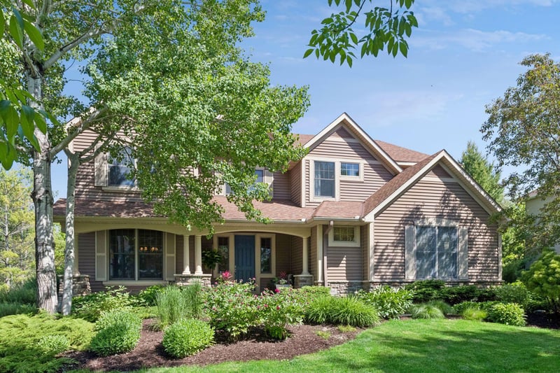 1766 Alphon Dr, Victoria, MN 55386
