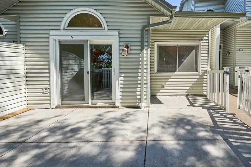 12857 82nd Pl N, Maple Grove, MN 55369