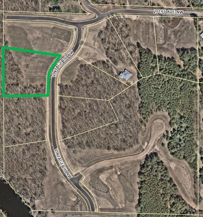 20032 Vintage Dr NW, Oak Grove, MN 55303