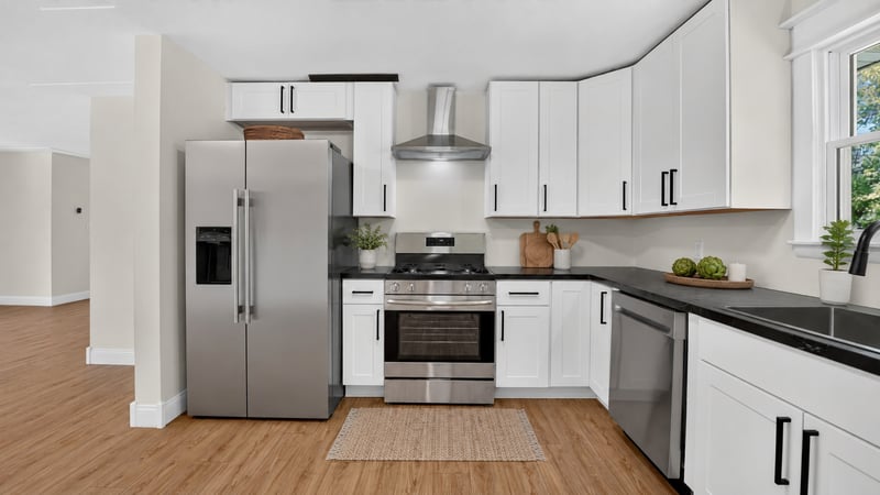 285 W 1st St, Rush City, MN 55069
