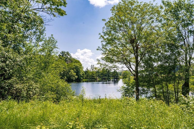 2592 Strandberg Rd, Barnum, MN 55707