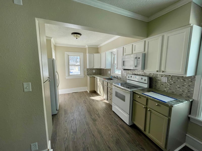 911 W Cavour Ave, Fergus Falls, MN 56537