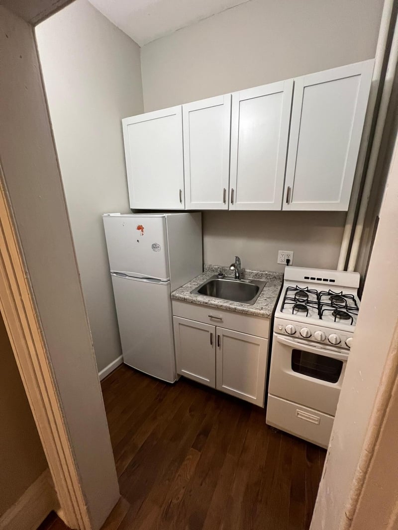 815 W 4th St, Red Wing, MN 55066