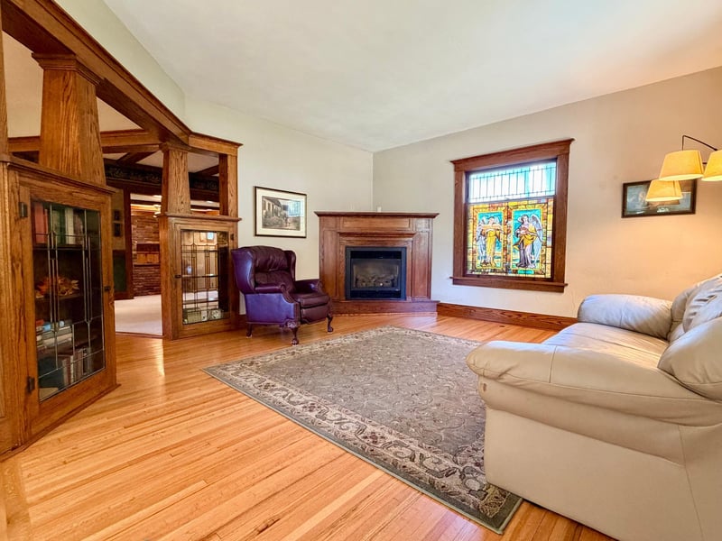 605 Park St, Jackson, MN 56143