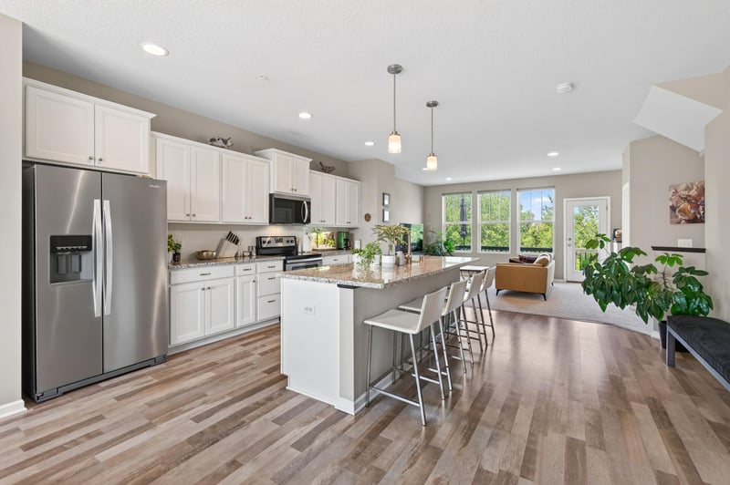 1470 Old Highway 8 NW, New Brighton, MN 55112