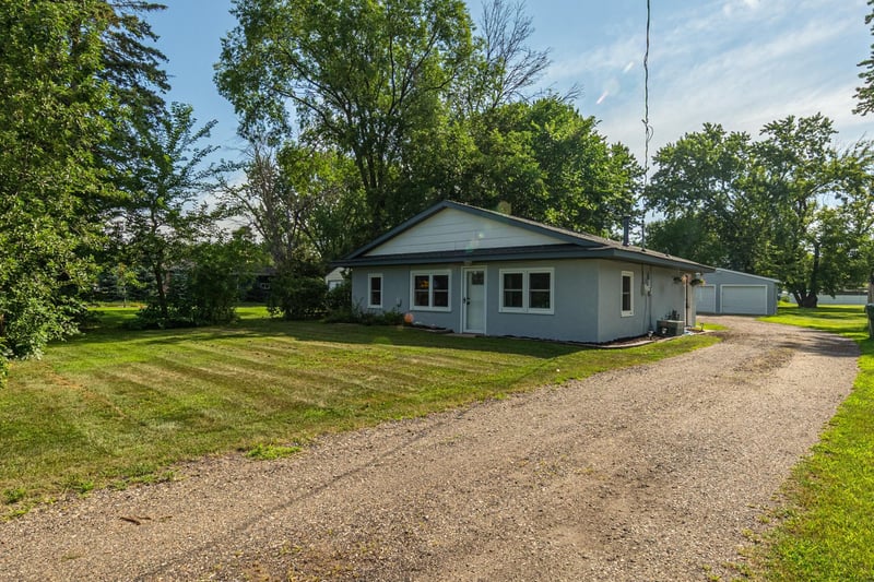14187 Forest Blvd N, Hugo, MN 55038