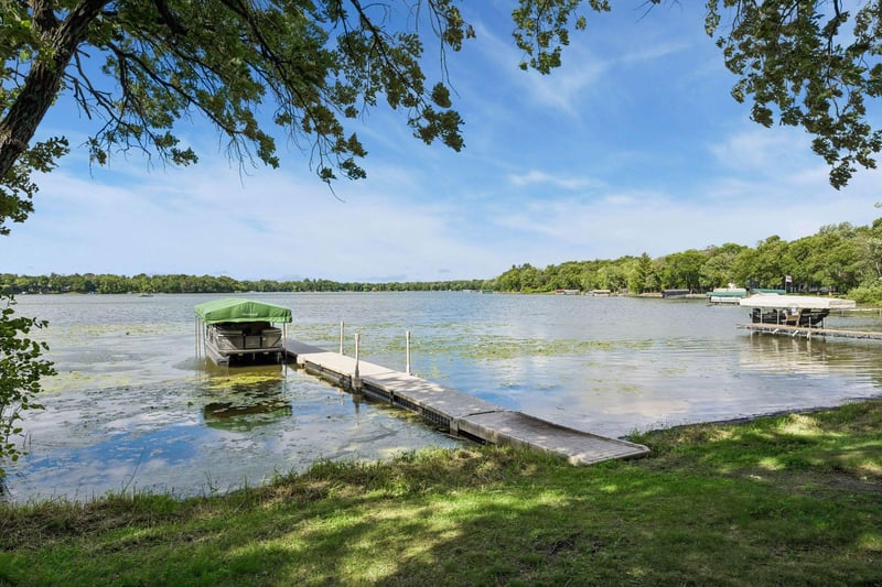 11388 49th St, Clear Lake, MN 55319