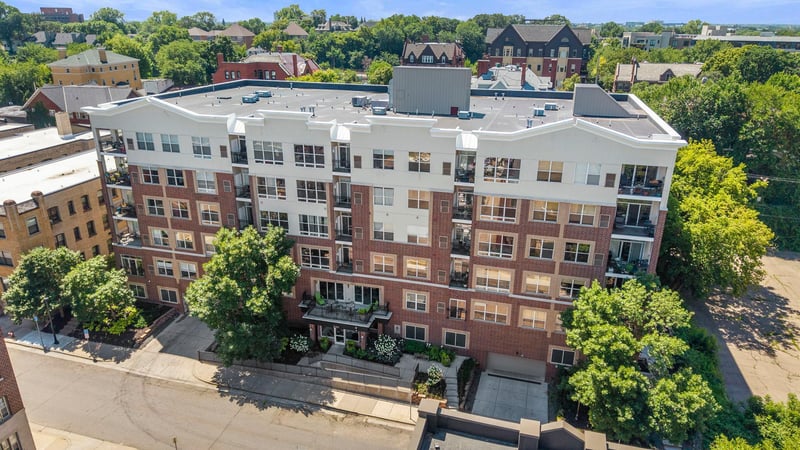 301 Oak Grove St #308, Minneapolis, MN 55403