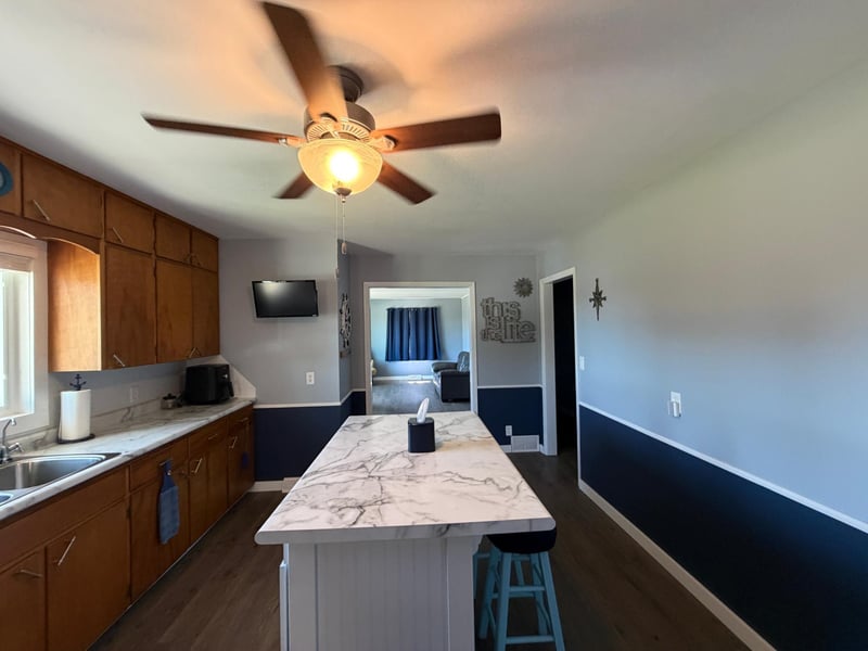 33 Pommier Ln, Garvin, MN 56132