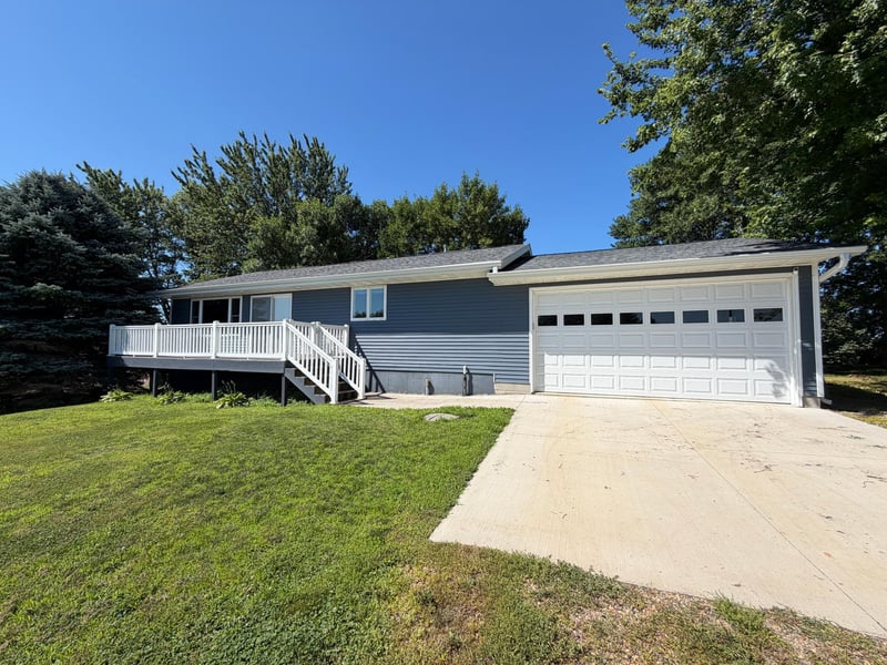 33 Pommier Ln, Garvin, MN 56132