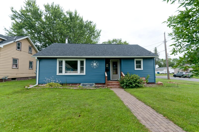 119 E Coleman St, Rice Lake, WI 54868