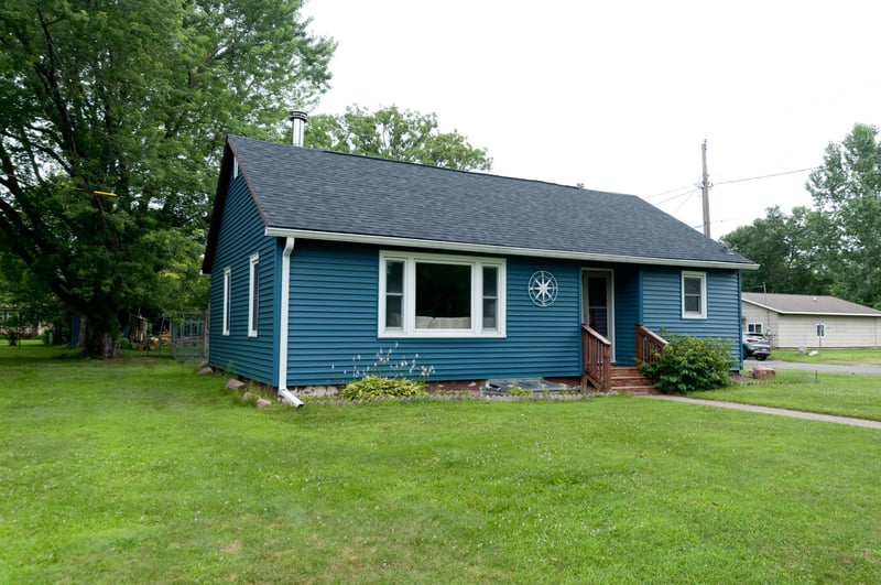 119 E Coleman St, Rice Lake, WI 54868