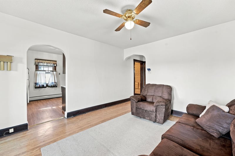 105 N Boundary Ave, Duluth, MN 55810