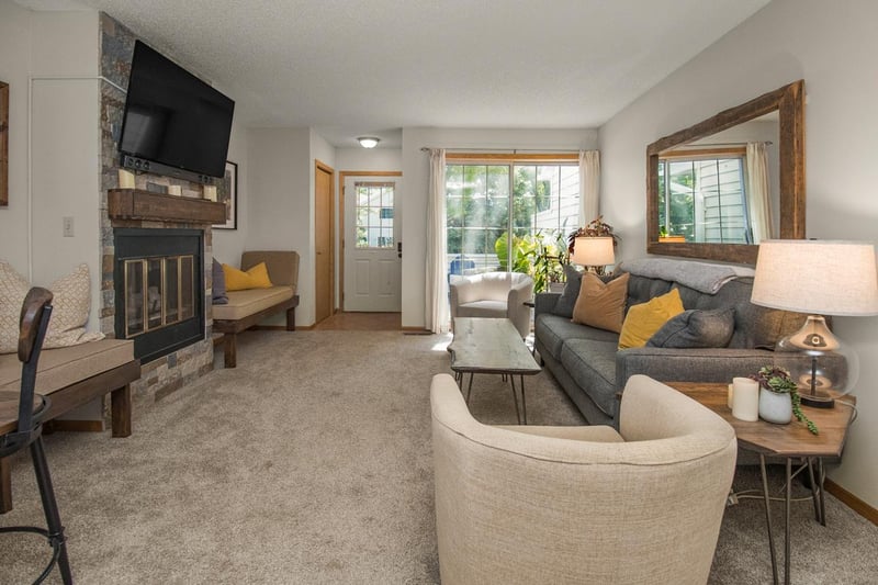 12822 Echo Ln, Apple Valley, MN 55124