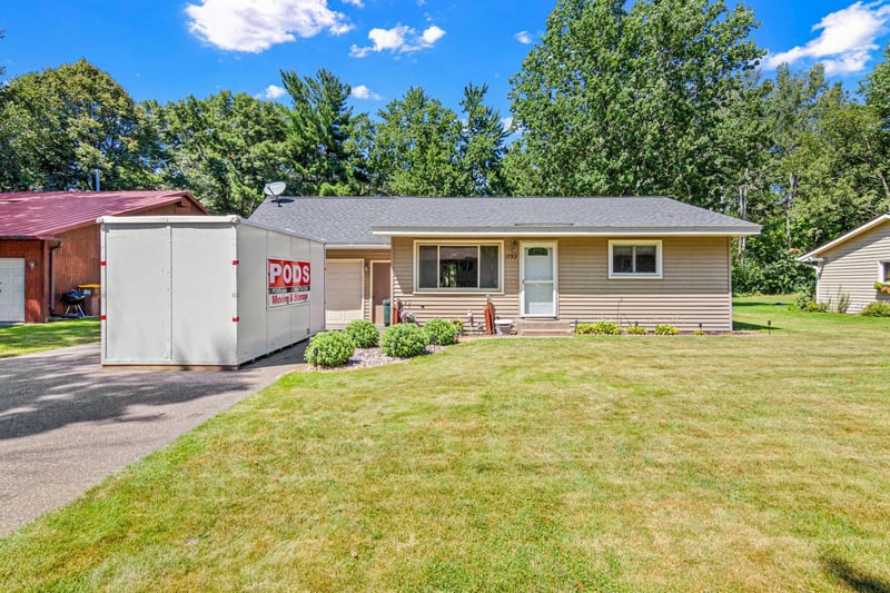 1753 Florence St, White Bear Lake, MN 55110