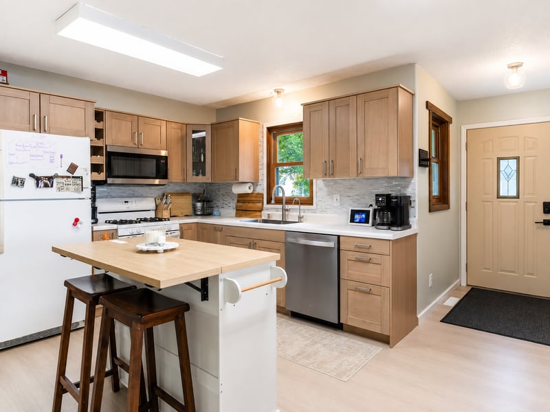 46167 Jefferson Lake Dr, Cleveland, MN 56017