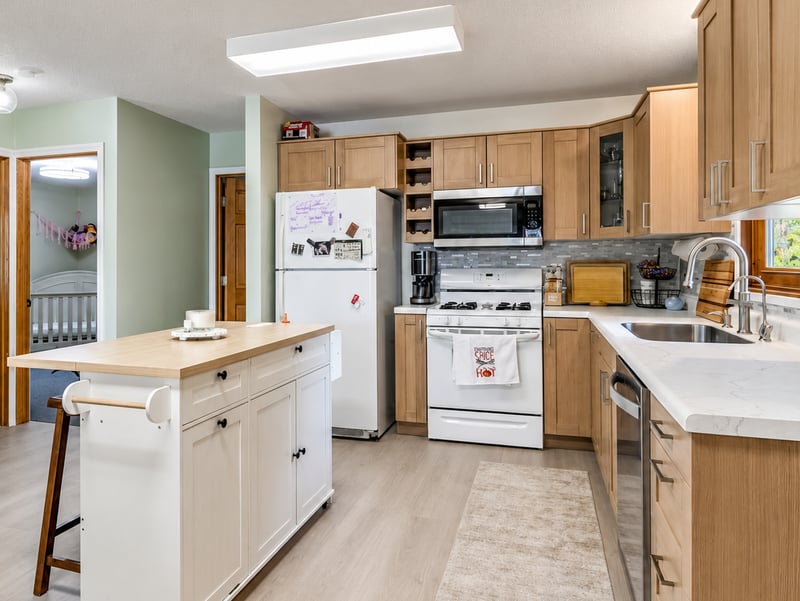 46167 Jefferson Lake Dr, Cleveland, MN 56017