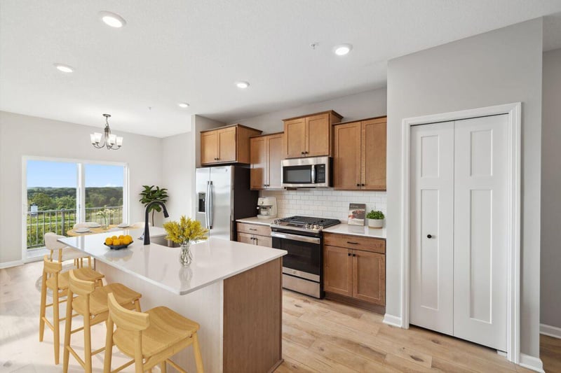 678 Tulare Ter, Newport, MN 55055