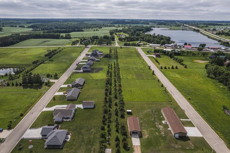 107 Pheasant St, Audubon, MN 56511