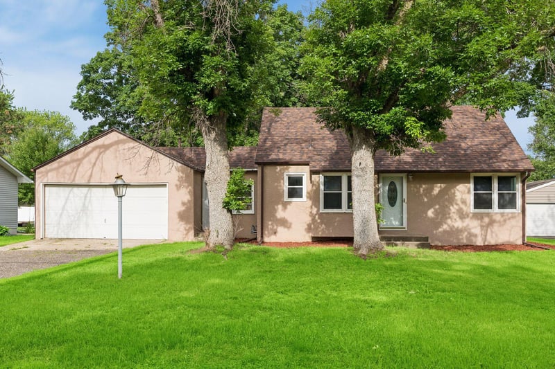 9455 Revere Ln N, Maple Grove, MN 55369