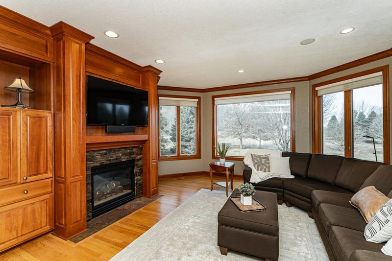 7005 Halifax Ln NW, Rochester, MN 55901