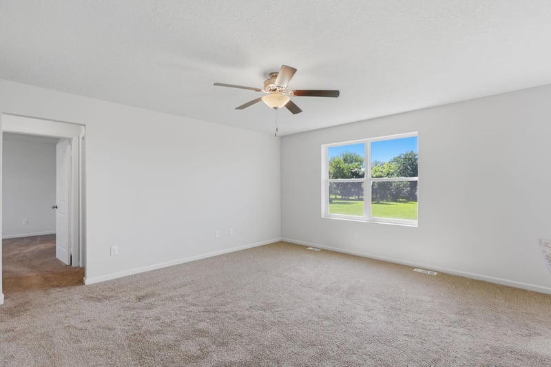 1111 Natalie Ave, Montrose, MN 55363