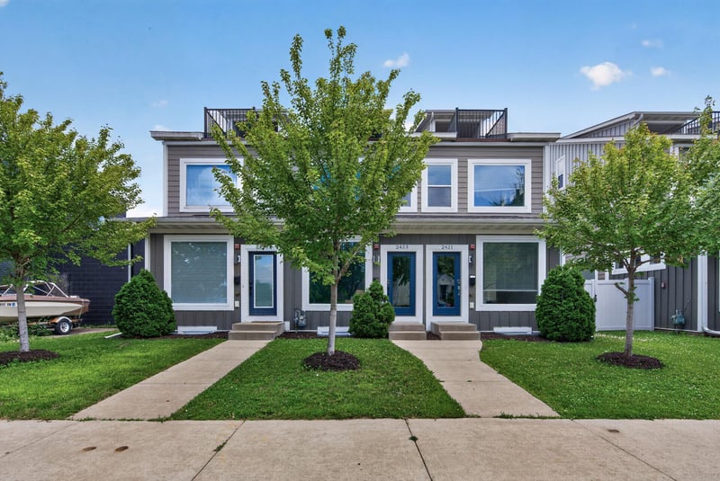 2423 2nd St NE, Minneapolis, MN 55418