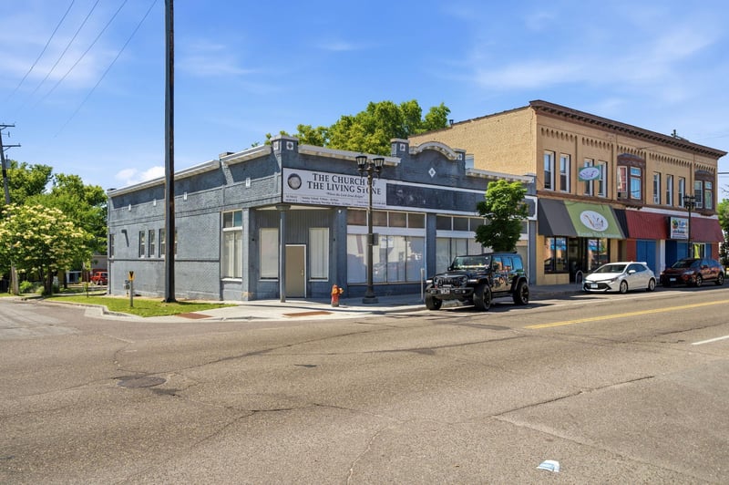 871 Payne Ave, Saint Paul, MN 55130