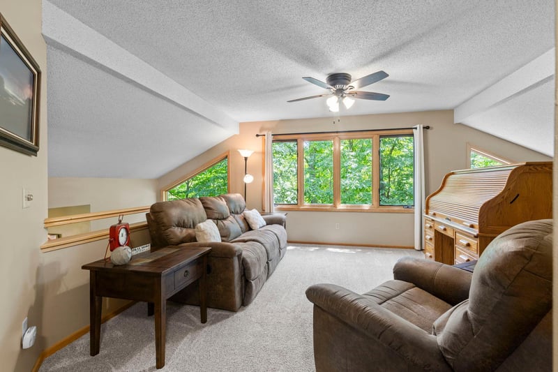 16840 56th St NE, Rogers, MN 55374