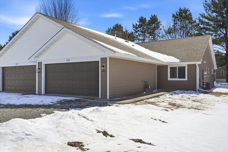 611 Sundance St, Amery, WI 54001