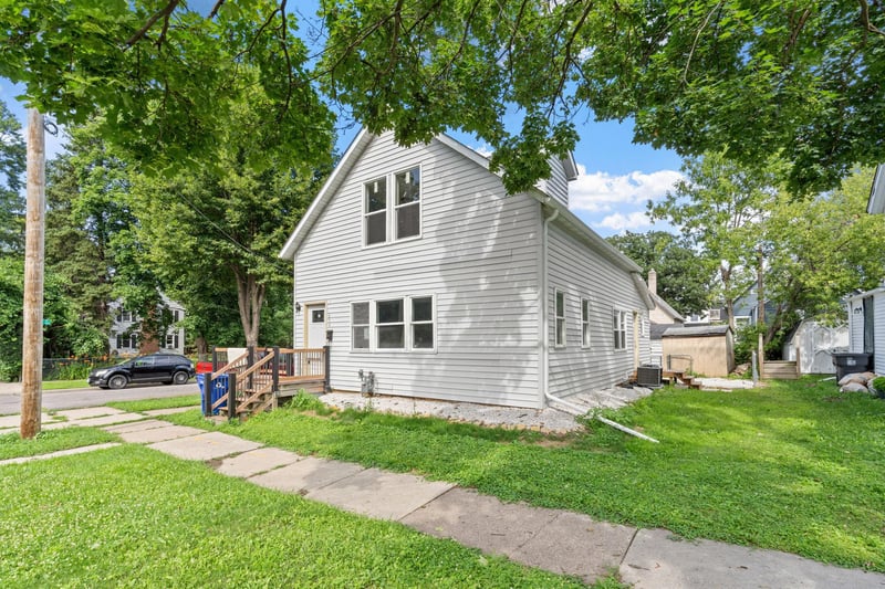 654 Winslow Ave, Saint Paul, MN 55107