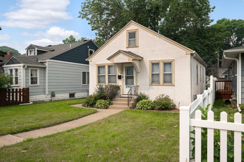 2742 Grand St NE, Minneapolis, MN 55418