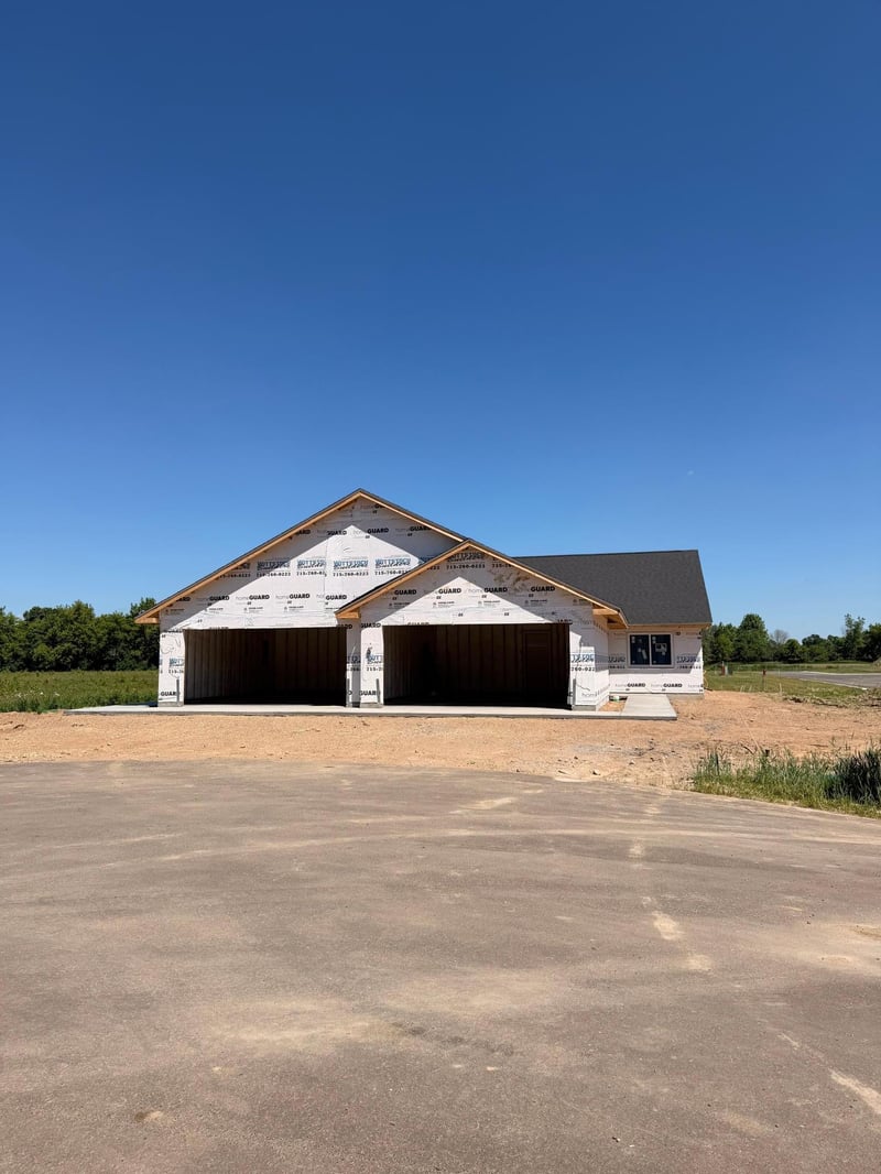 609 Sundance St, Amery, WI 54001