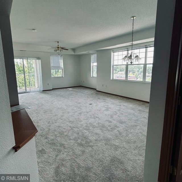 8341 Lyndale Ave S #424, Bloomington, MN 55420