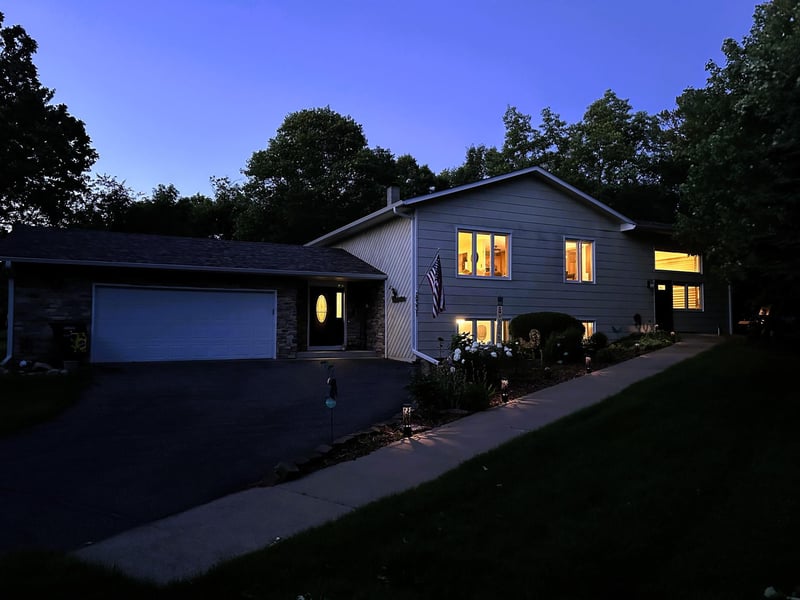 8331 Red Pine Cir, Baxter, MN 56425