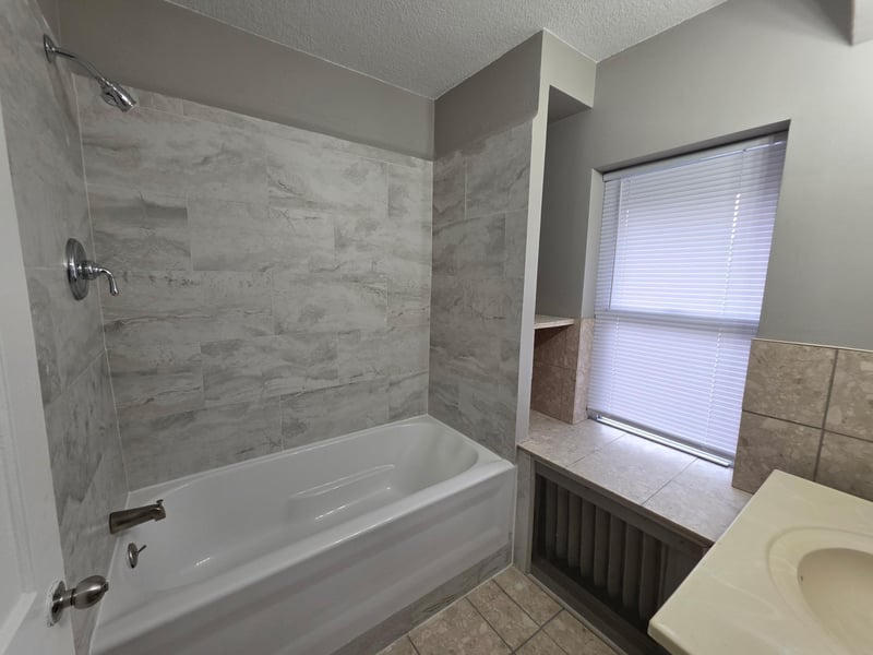 3406 S Stevens Ave, Minneapolis, MN 55408