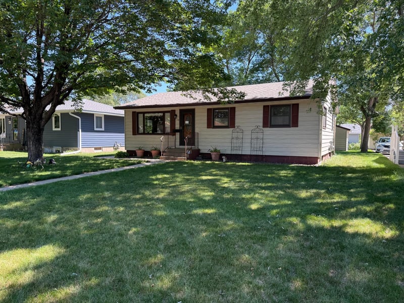1116 14th Ave SE, Saint Cloud, MN 56304