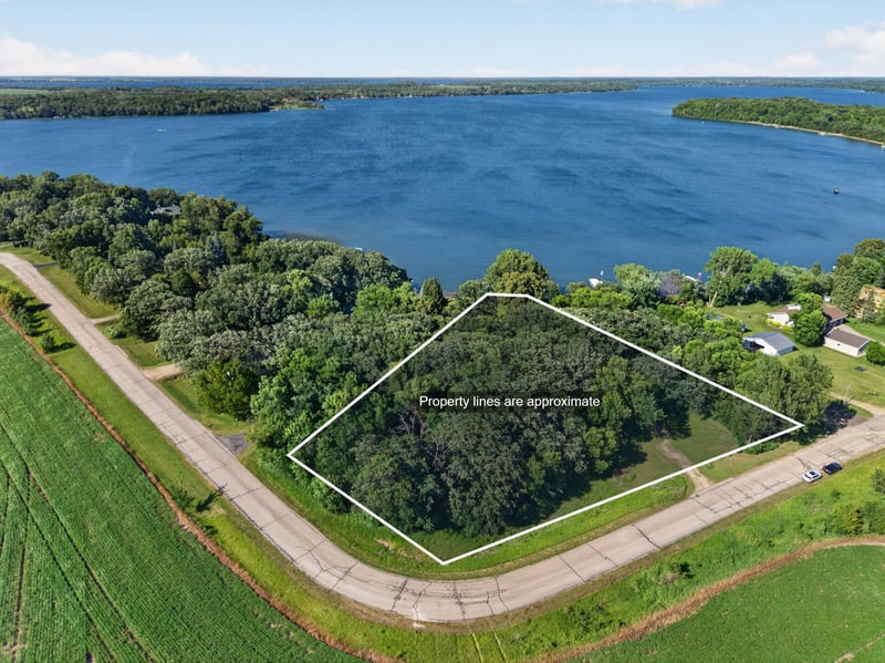 38577 Country Estate Rd, Battle Lake, MN 56515