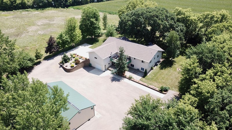 17545 705th Ave, Dassel, MN 55325