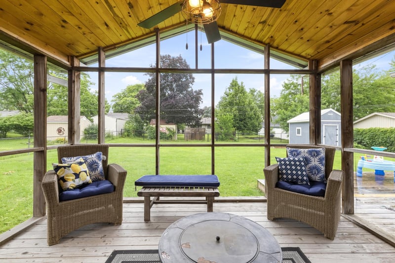 2308 W 96th St, Bloomington, MN 55431