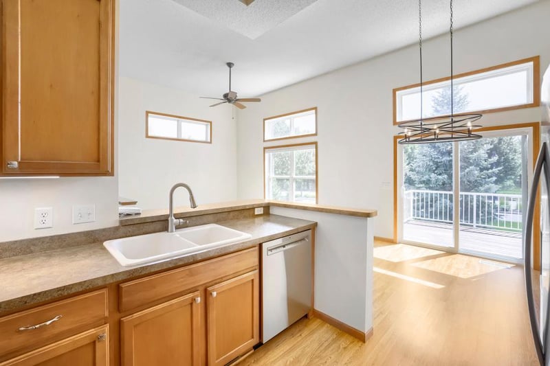 15358 Foster Dr N, Hugo, MN 55038