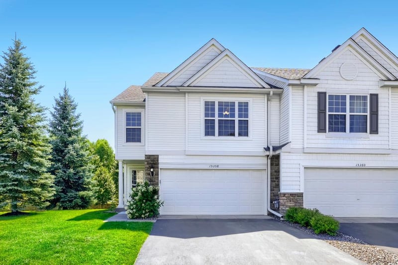15358 Foster Dr N, Hugo, MN 55038